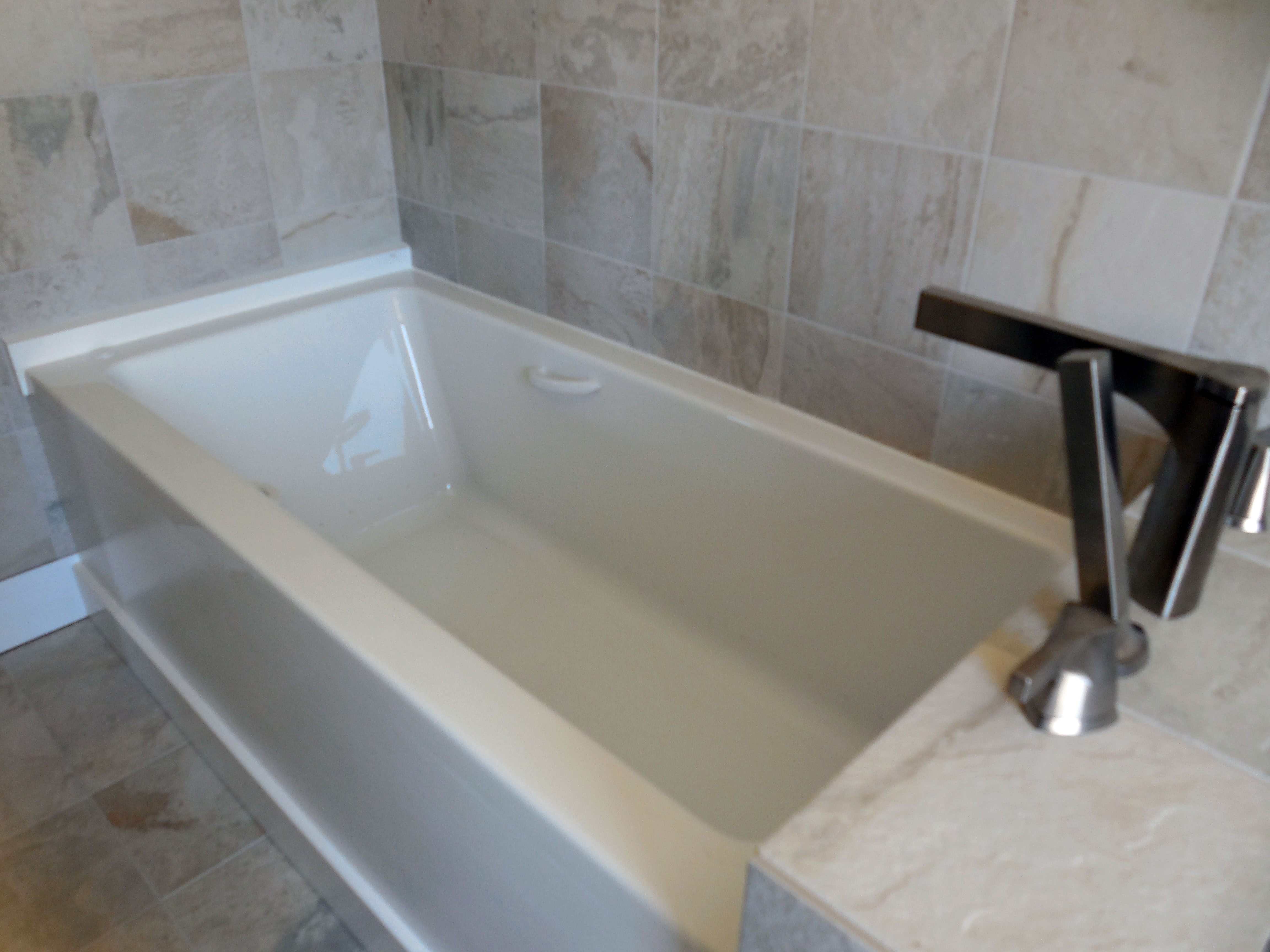 Custom bathtub